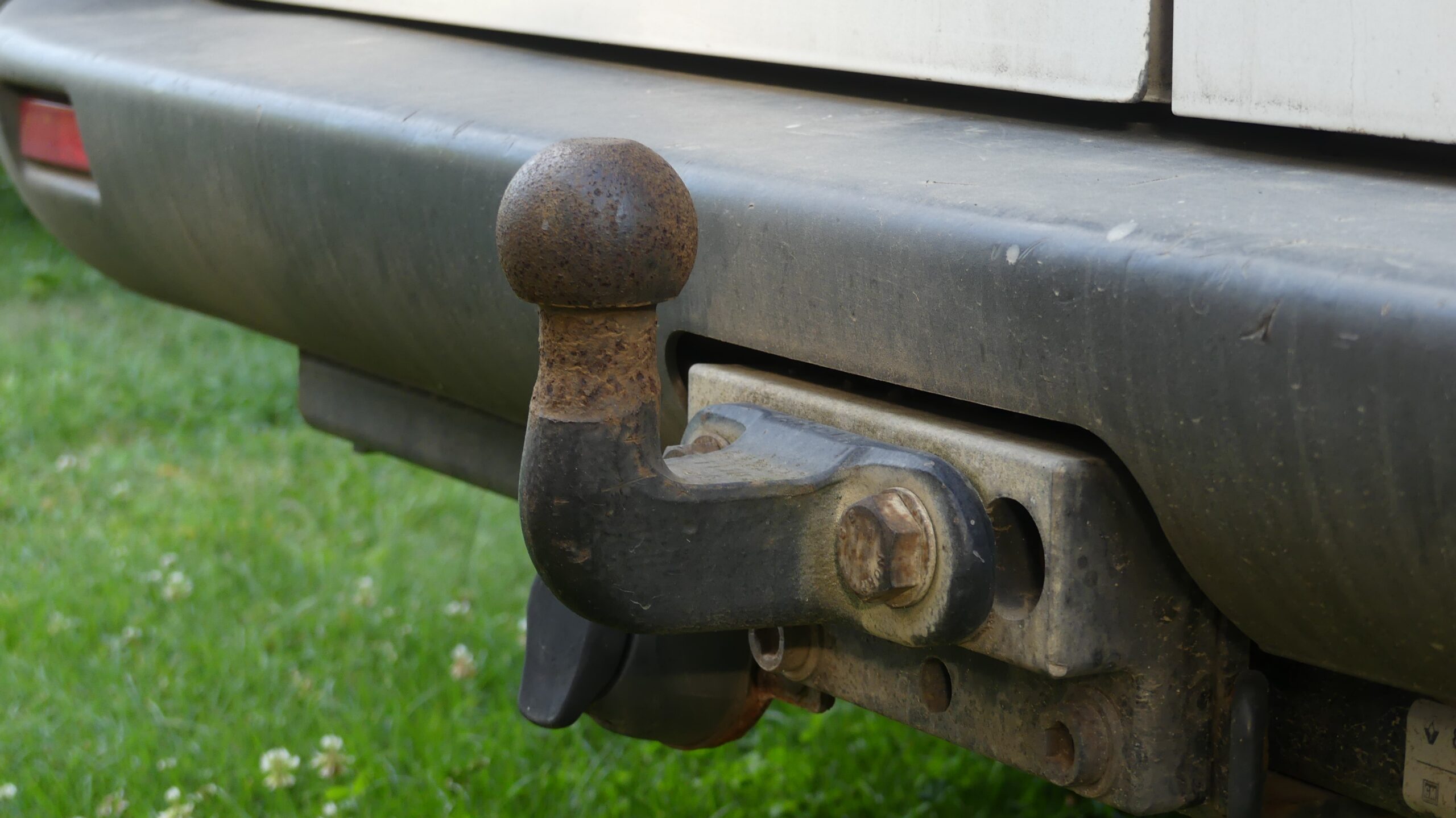 can-you-hire-a-car-with-a-towbar-direct-car-hire-excess